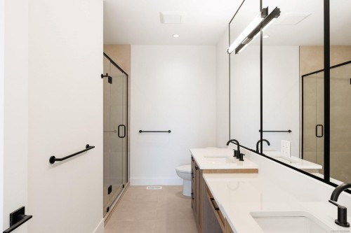 10011 Chicory Pl, Sidney, BC - Indoor Photo Showing Bathroom