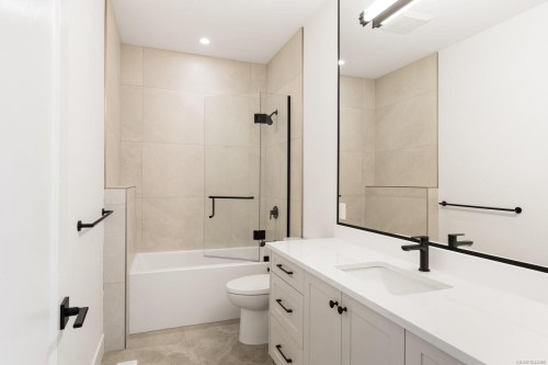 10011 Chicory Pl, Sidney, BC - Indoor Photo Showing Bathroom