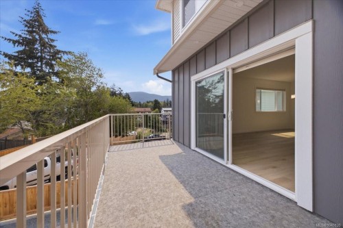 26 Leam Rd, Nanaimo, BC - Outdoor With Exterior