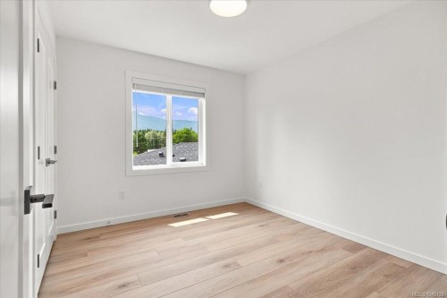 26 Leam Rd, Nanaimo, BC - Indoor Photo Showing Other Room