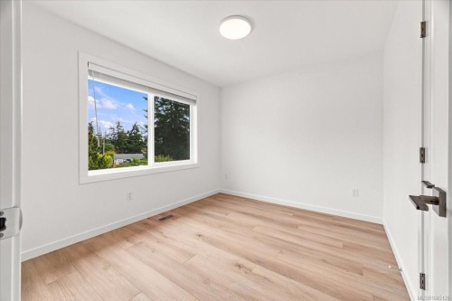 26 Leam Rd, Nanaimo, BC - Indoor Photo Showing Other Room