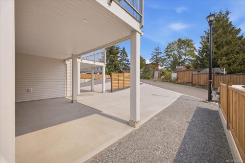 26 Leam Rd, Nanaimo, BC - Outdoor With Exterior