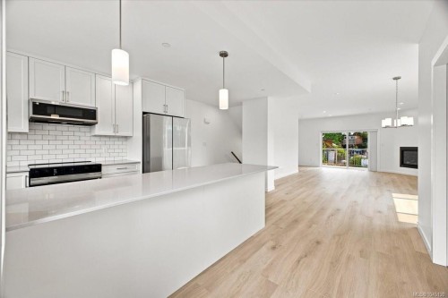 26 Leam Rd, Nanaimo, BC - Indoor Photo Showing Kitchen With Upgraded Kitchen