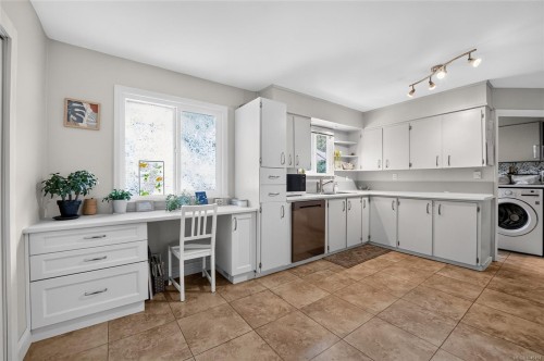 5236 Burnham Cres, Nanaimo, BC 