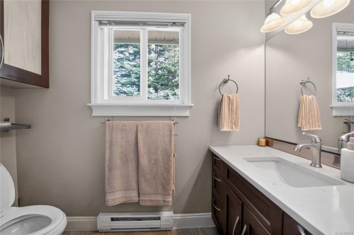 5236 Burnham Cres, Nanaimo, BC 