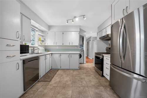 5236 Burnham Cres, Nanaimo, BC 