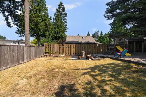 5236 Burnham Cres, Nanaimo, BC 