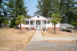 2490 Highland Blvd Nanaimo, BC V9S 3N7