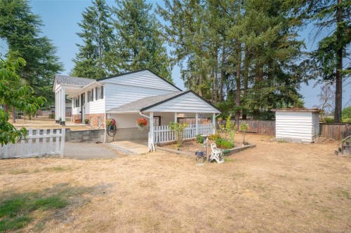 2490 Highland Blvd, Nanaimo, BC 