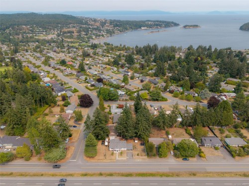 2490 Highland Blvd, Nanaimo, BC 