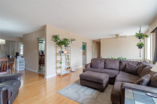2490 Highland Blvd, Nanaimo, BC 