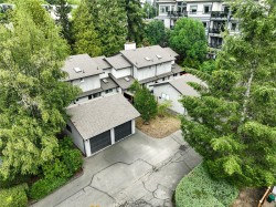 #14-1184 Clarke Rd Central Saanich, BC V8M 1K3