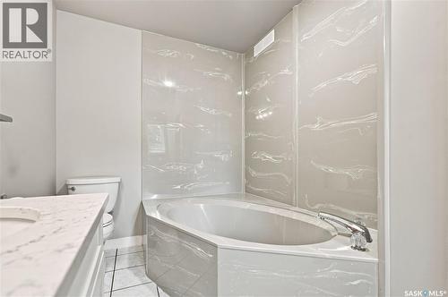 3230 Calder Terrace, Saskatoon, SK - Indoor Photo Showing Bathroom