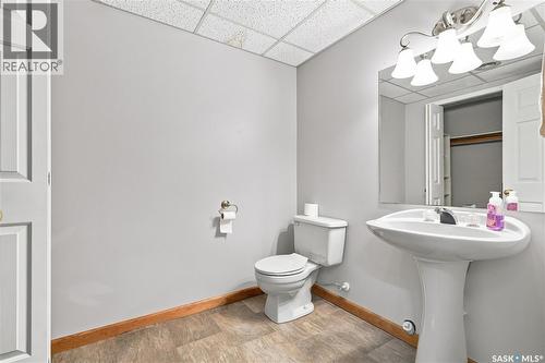 3230 Calder Terrace, Saskatoon, SK - Indoor Photo Showing Bathroom