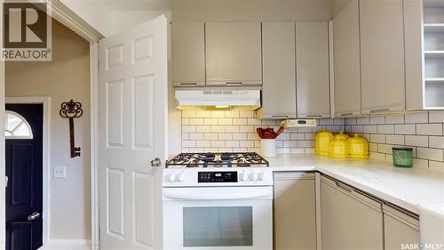 68 Cameron Crescent, Regina, SK - Indoor Photo Showing Kitchen