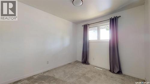 68 Cameron Crescent, Regina, SK - Indoor Photo Showing Other Room