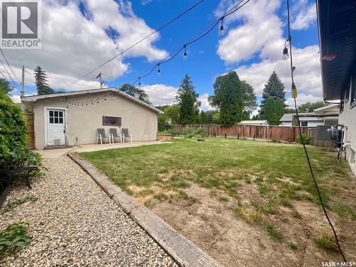 68 Cameron Crescent, Regina, SK - Outdoor