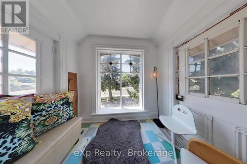 650 St David St, North Road, Centre Wellington (Fergus), ON - Indoor