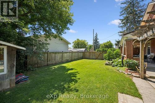 650 St David St, North Road, Centre Wellington (Fergus), ON - Outdoor
