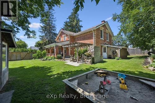 650 St David St, North Road, Centre Wellington (Fergus), ON - Outdoor