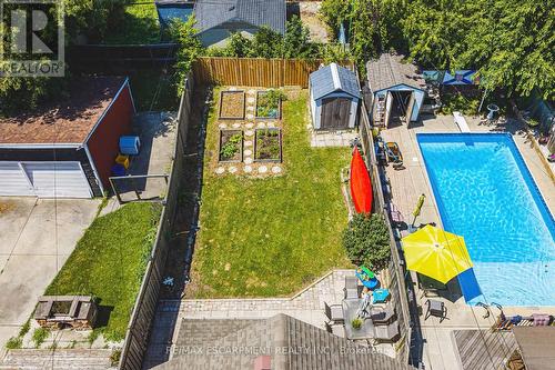 255 Weir Street N, Hamilton, ON - Outdoor With In Ground Pool