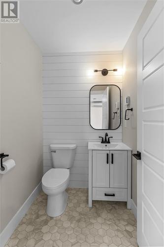 21 Devaughn Street, Paradise, NL - Indoor Photo Showing Bathroom