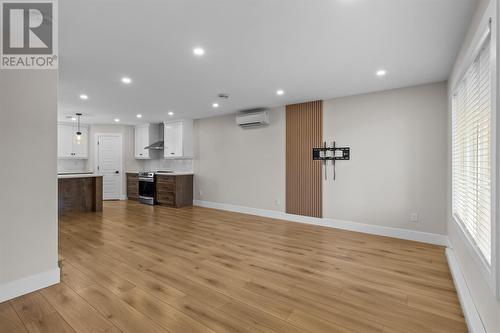 21 Devaughn Street, Paradise, NL - Indoor