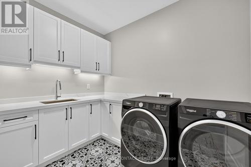 Lundry - Upper - 933 7Th Line, Innisfil, ON - Indoor Photo Showing Laundry Room
