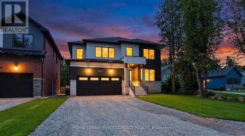 Upper - 933 7Th Line, Innisfil, ON - Outdoor With Facade
