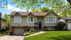 699 CASTLEGUARD CRESCENT  Burlington, ON L7N 2W7