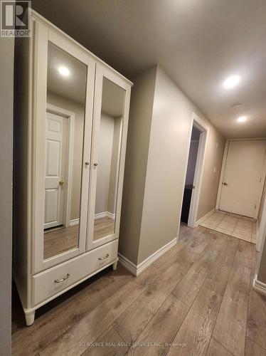 699 Castleguard Crescent, Burlington, ON - Indoor Photo Showing Other Room