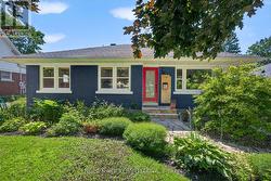 134 RACHAEL AVENUE  Ottawa, ON K1H 6C6