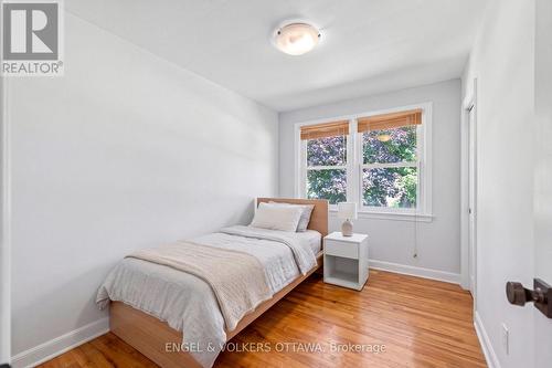 134 Rachael Avenue, Ottawa, ON - Indoor Photo Showing Bedroom