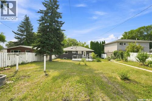 1315 Wilson Crescent, Saskatoon, SK - Outdoor