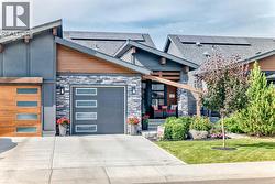 55 Riviera Court  Cochrane, AB T4C 2V8