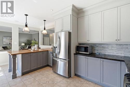 18 Rainbow Crescent, Whitby (Brooklin), ON - Indoor Photo Showing Kitchen With Stainless Steel Kitchen