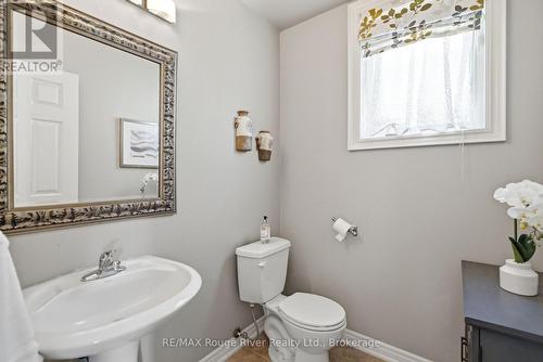 18 Rainbow Crescent, Whitby (Brooklin), ON - Indoor Photo Showing Bathroom
