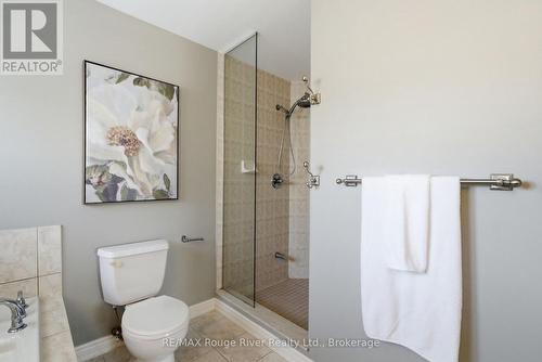 18 Rainbow Crescent, Whitby (Brooklin), ON - Indoor Photo Showing Bathroom