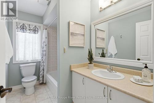 18 Rainbow Crescent, Whitby (Brooklin), ON - Indoor Photo Showing Bathroom