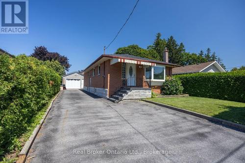 12 SUNSET ROAD  Clarington (Bowmanville), ON L1C 2E6