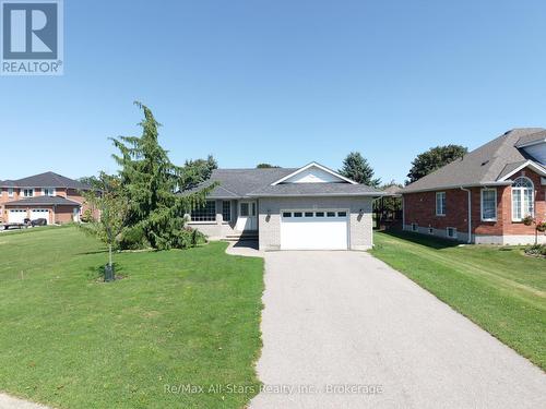 8 WHITNEY COURT , Kawartha Lakes (Lindsay), Ontario K9V 6C4 4