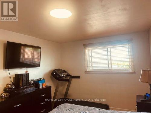 58 Telco Crescent, Toronto, ON - Indoor Photo Showing Other Room