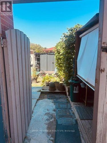58 Telco Crescent, Toronto, ON - Outdoor