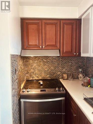 58 Telco Crescent, Toronto, ON - Indoor Photo Showing Kitchen