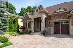 46 SCOTT STREET  Brampton, ON L6V 1S2