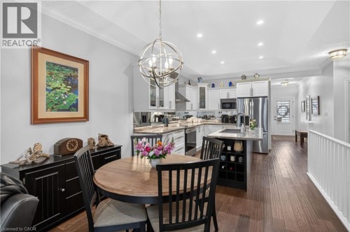 36 Banks Street, Brantford, ON - Indoor Photo Showing Dining Room