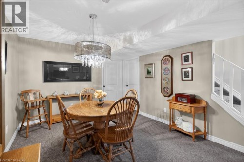 36 Banks Street, Brantford, ON - Indoor Photo Showing Dining Room