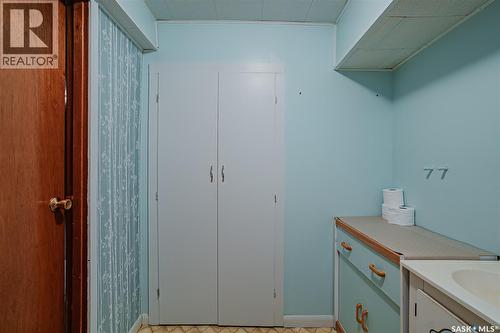 2409 York Avenue, Saskatoon, SK - Indoor Photo Showing Other Room