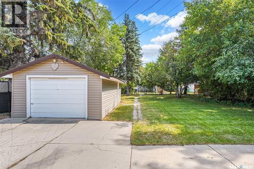 2409 York Avenue, Saskatoon, SK - Outdoor