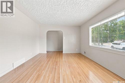 2409 York Avenue, Saskatoon, SK - Indoor Photo Showing Other Room